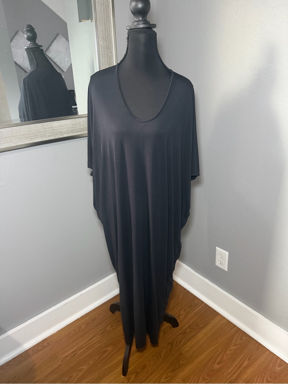Barefoot Dreams Luxe Milk Jersey Caftan Black Soft Side Ruching OS - Picture 2 of 2